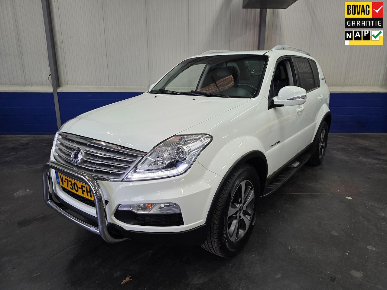 SsangYong Rexton - RX 220 e-XDI Executive RX 220 e-XDI Executive - AutoWereld.nl