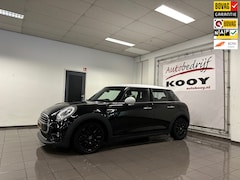 MINI Cooper - 1.5 Chili Business * Xenon / Navigatie / Cruise control / NL Auto