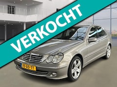 Mercedes-Benz C-klasse - 220 CDI Elegance AUT CRUISE TREKHAAK 2 X SLEUTELS