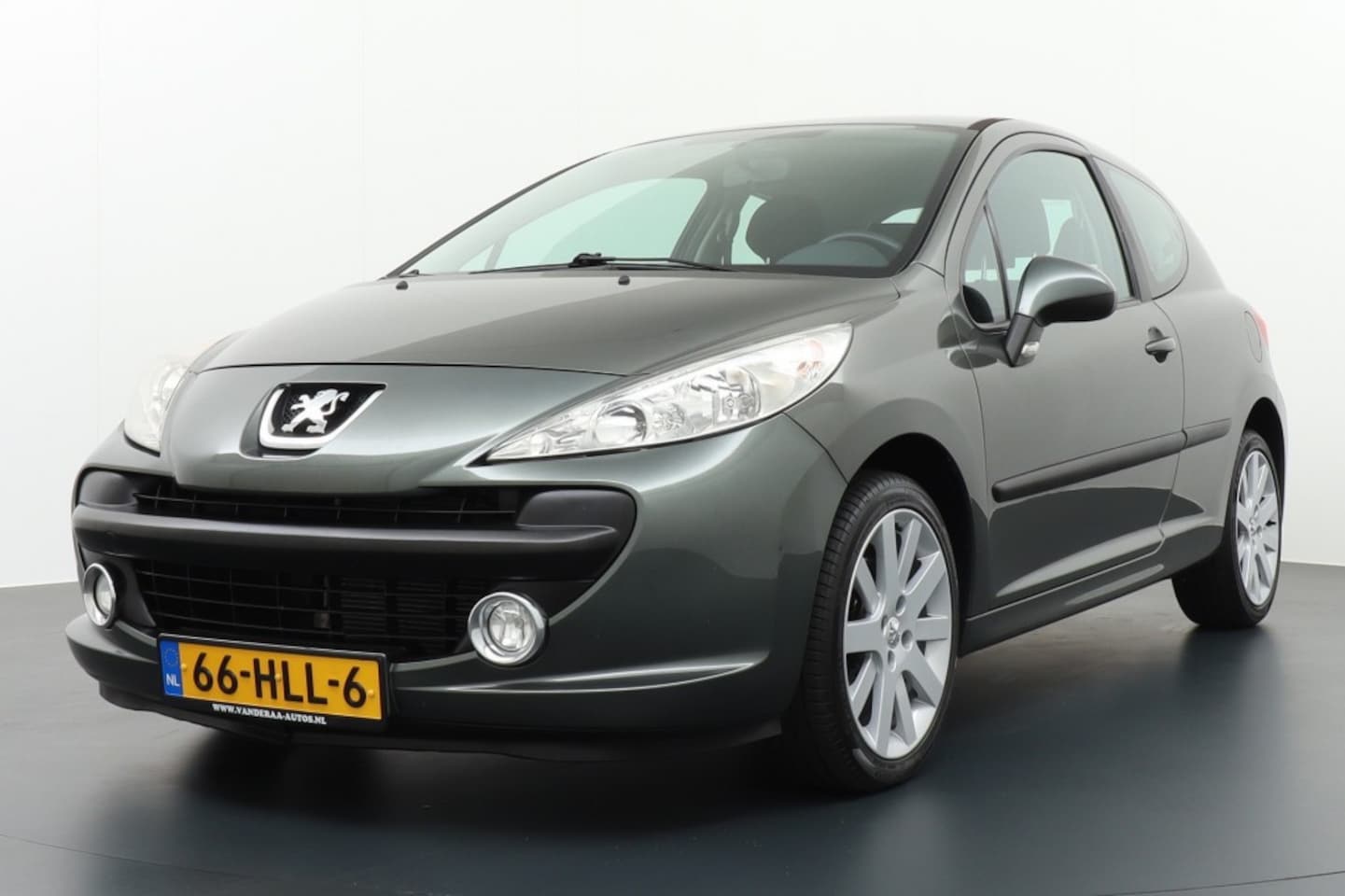 Peugeot 207 - 1.4 VTI LOOK Hb Topstaat!!Youngtimer!! - AutoWereld.nl