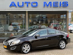 Volvo S60 - 1.6 T3 Momentum Navi Clima Cruise PDC Dealeronderhouden