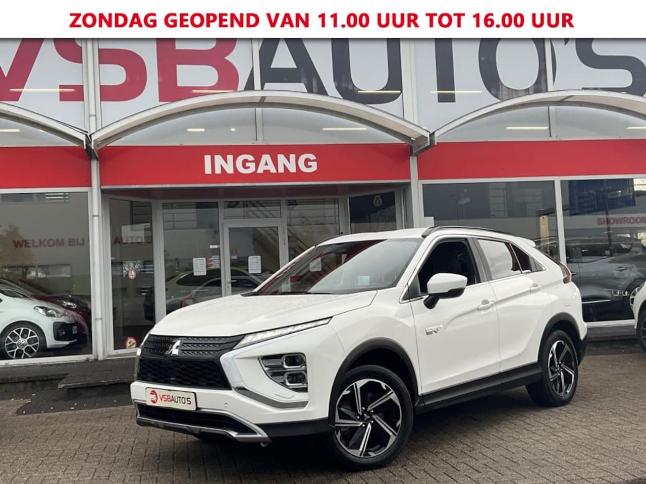 Mitsubishi Eclipse Cross - 2.4 PHEV AUT. 4WD HALF-LEER NAVI CAMERA AIRCO LMV PDC - AutoWereld.nl