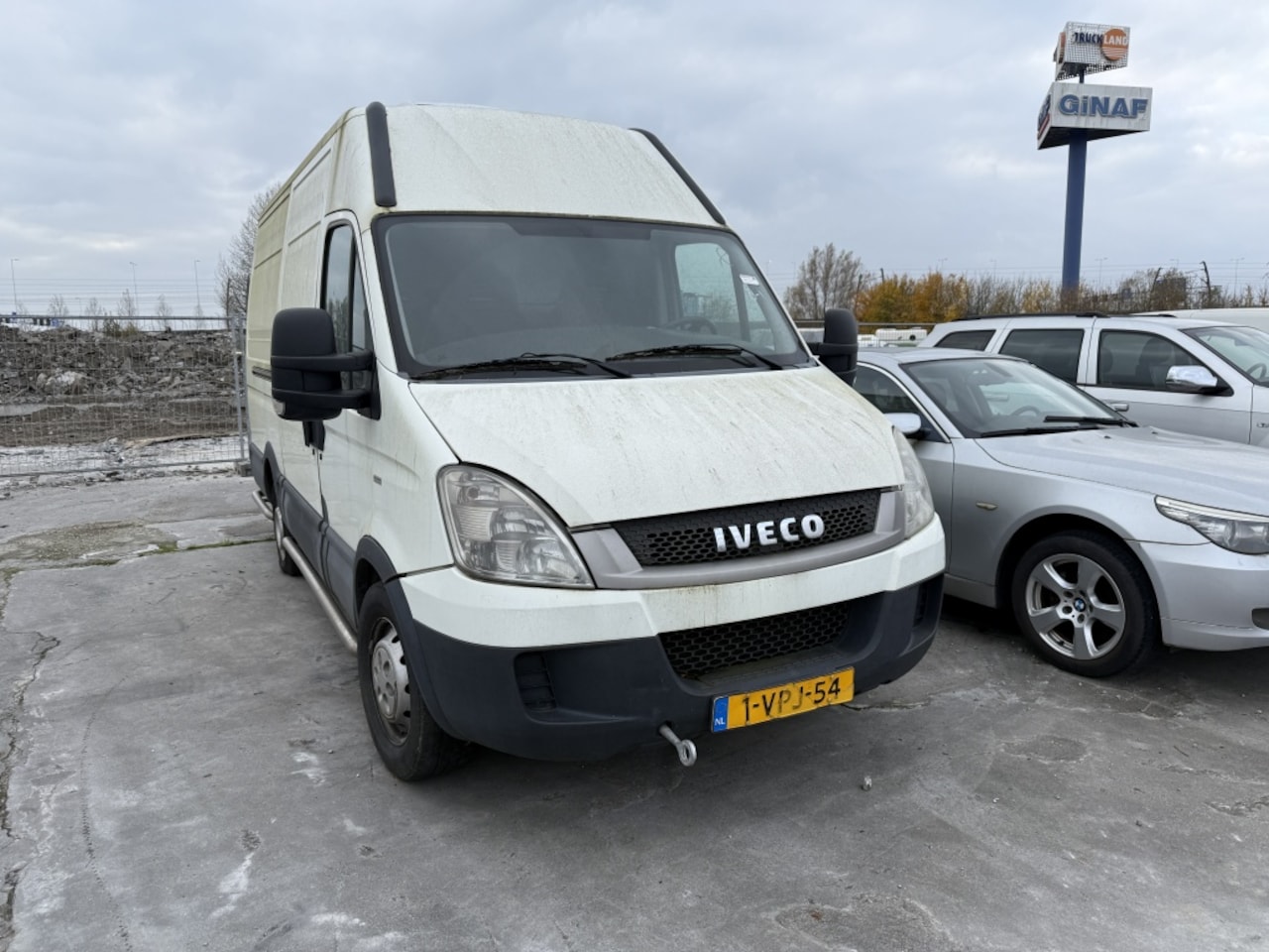 Iveco Daily - 35S14V 330 H3 koelwagen - AutoWereld.nl