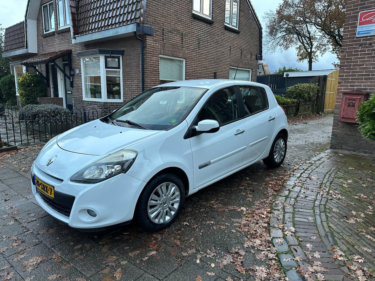 Renault Clio - 1.2 Collection 1.2 Collection - AutoWereld.nl