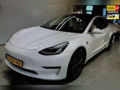 Tesla Model 3 - Long Range AWD 75 kWh WIT LEER / TREKHAAK / AUTOPILOT / INCL. BTW