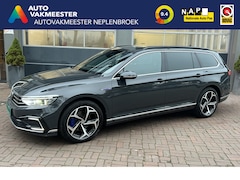 Volkswagen Passat Variant - 1.4 TSI PHEV GTE Business 360ºCamera Parel lakHead-up