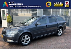 Skoda Octavia Combi - 1.4 TSI Greentech Elegance Business Line Bj 2012 Navi, Trekhaak, Cruise, Cv