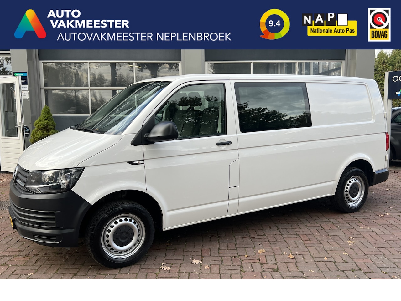 Volkswagen Transporter - 2.0 TDI L2H1 DC Trendline Bj 2018 km 44.000 | Euro 6 | 1e eigenaar - AutoWereld.nl