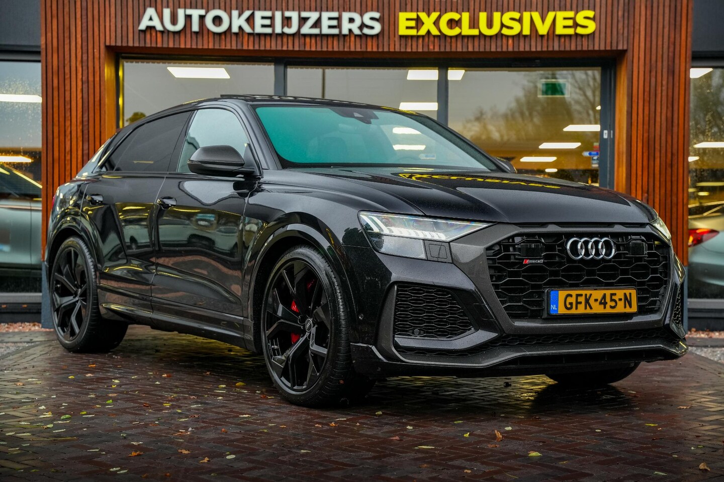 Audi Q8 - 4.0 TFSI RSQ8 quattro Carbon Keramische B&O Panodak - AutoWereld.nl