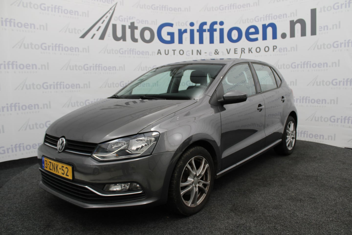 Volkswagen Polo - 1.0 Comfortline nette 5-deurs met airco - AutoWereld.nl