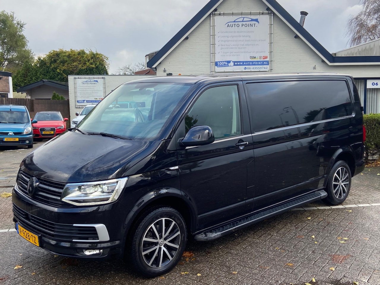 Volkswagen Transporter - 2.0 TDI HIGHLINE/LANG/LEDER/CAMERA/COMPLEET! - AutoWereld.nl