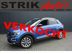 Volkswagen T-Roc - 1.0 TSI Style Business - XENON - NAVIGATIE - CAMERA - PANORAMADAK - TREKHAAK