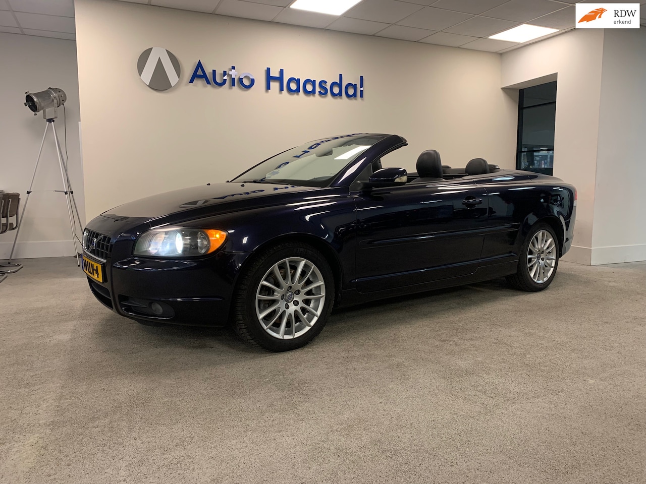 Volvo C70 Convertible - 2.4 Momentum 2.4 Momentum - AutoWereld.nl