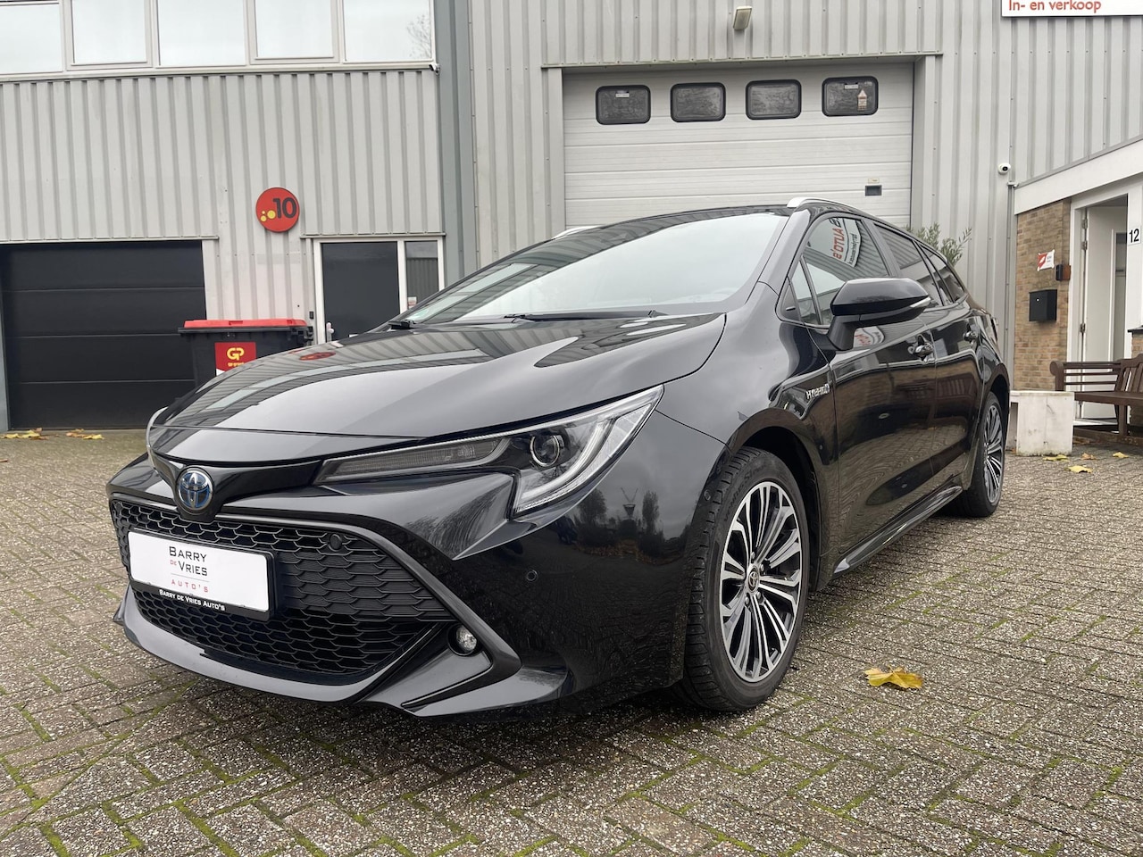 Toyota Corolla - 2.0 Hybrid Executive JBL | Dealeronderhouden | Stuurwiel verwarming | - AutoWereld.nl