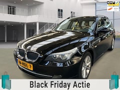 BMW 5-serie Touring - 520i Business Line/AUT/XENON/LEDER/NAVI/PDC/BOEKJES