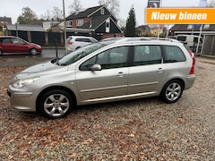 Peugeot 307 - 2.0-16V PREMIUM 6 persoons uitvoering