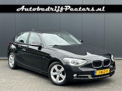 BMW 1-serie - 116i Sport Line Leder Navi Xenon M-onderstel Trekhaak NL-auto