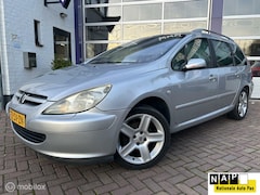 Peugeot 307 SW - 2.0 16V * AIRCO * TREKHAAK