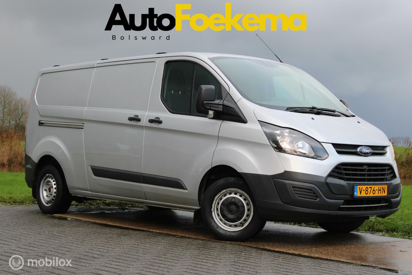 Ford Transit Custom - 290 2.0 TDCI L2H1 3 PERSOONS DAKRAILS TREKHAAK - AutoWereld.nl