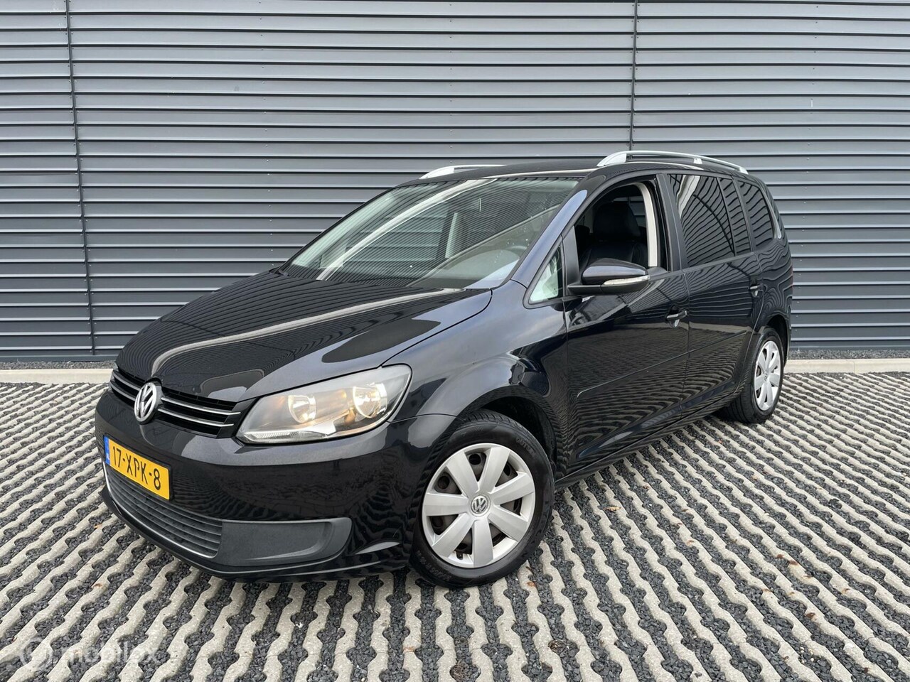 Volkswagen Touran - 1.2 TSI Comfortline BlueM | APK 22-11-2025 - AutoWereld.nl