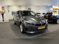 BMW 2-serie Active Tourer - 225xe iPerformance, Automaat, Climate, Cruise, Led, 17"Lichtmetaal