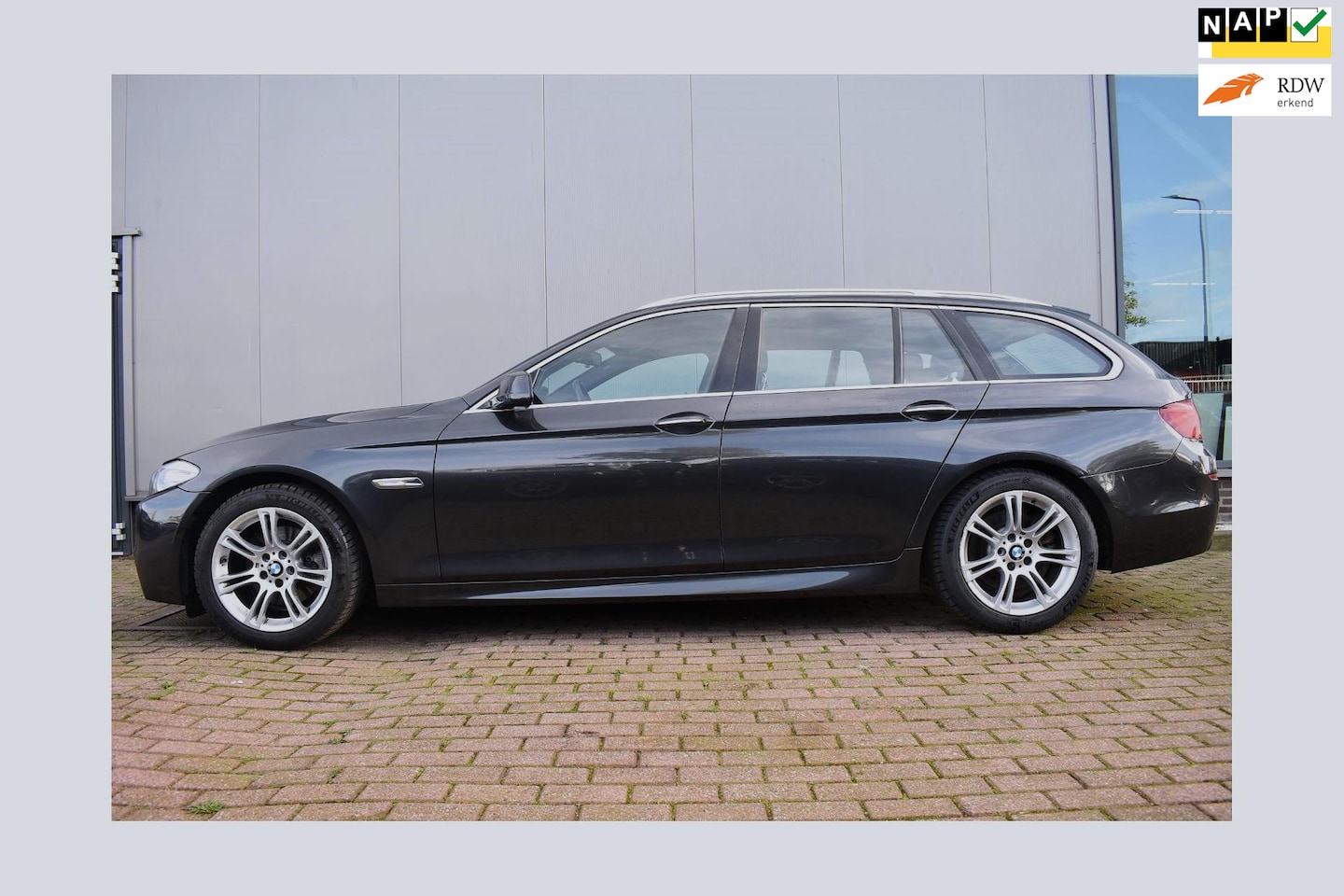 BMW 5-serie Touring - 520i M-pakket F01 2013 - AutoWereld.nl