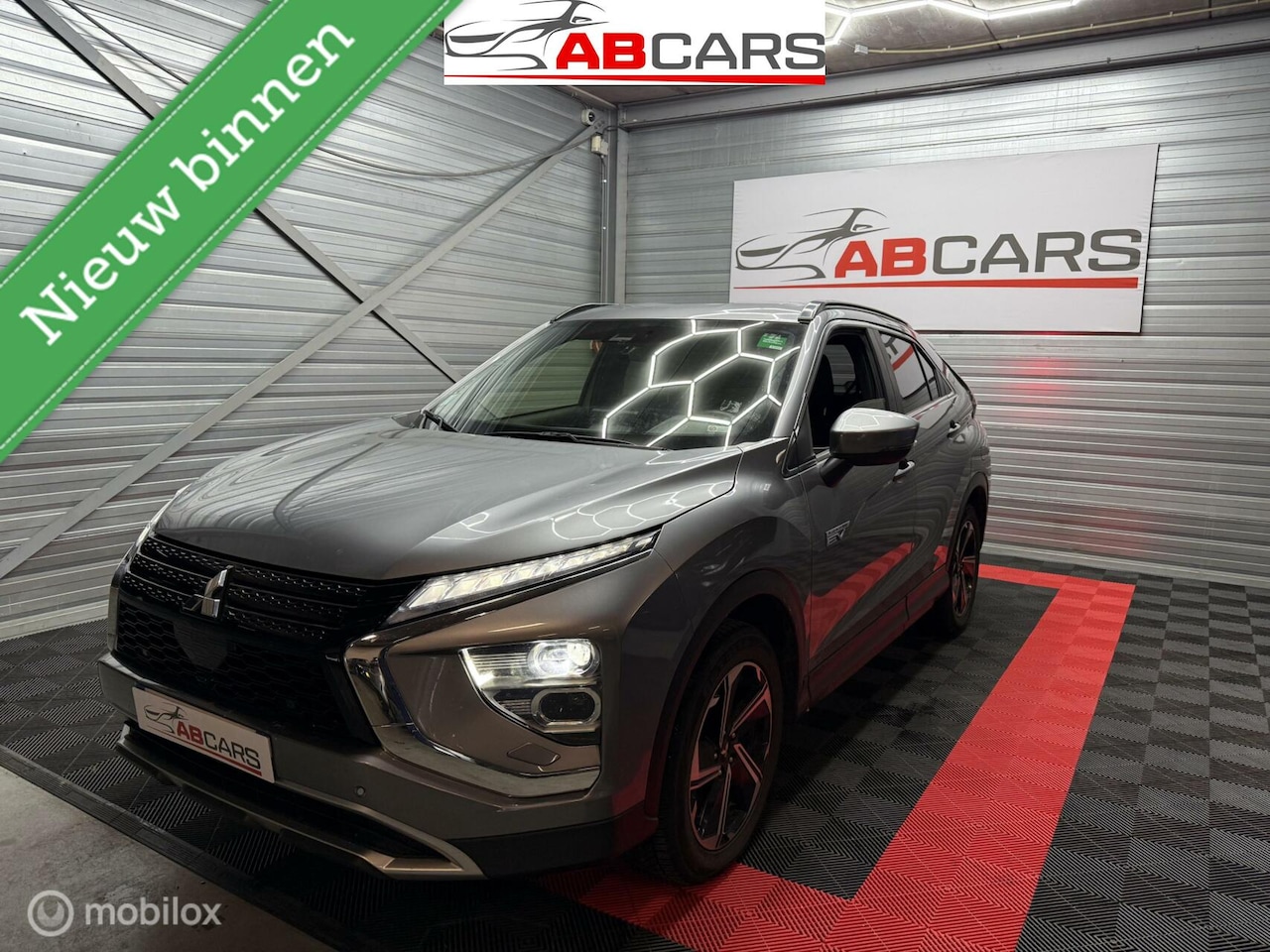 Mitsubishi Eclipse Cross - 2.4 PHEV Intense+ 2.4 PHEV Intense - AutoWereld.nl