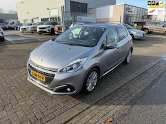 Peugeot 208 - 1.2 PureTech Allure, Panodak, Navi, 12mnd Garantie