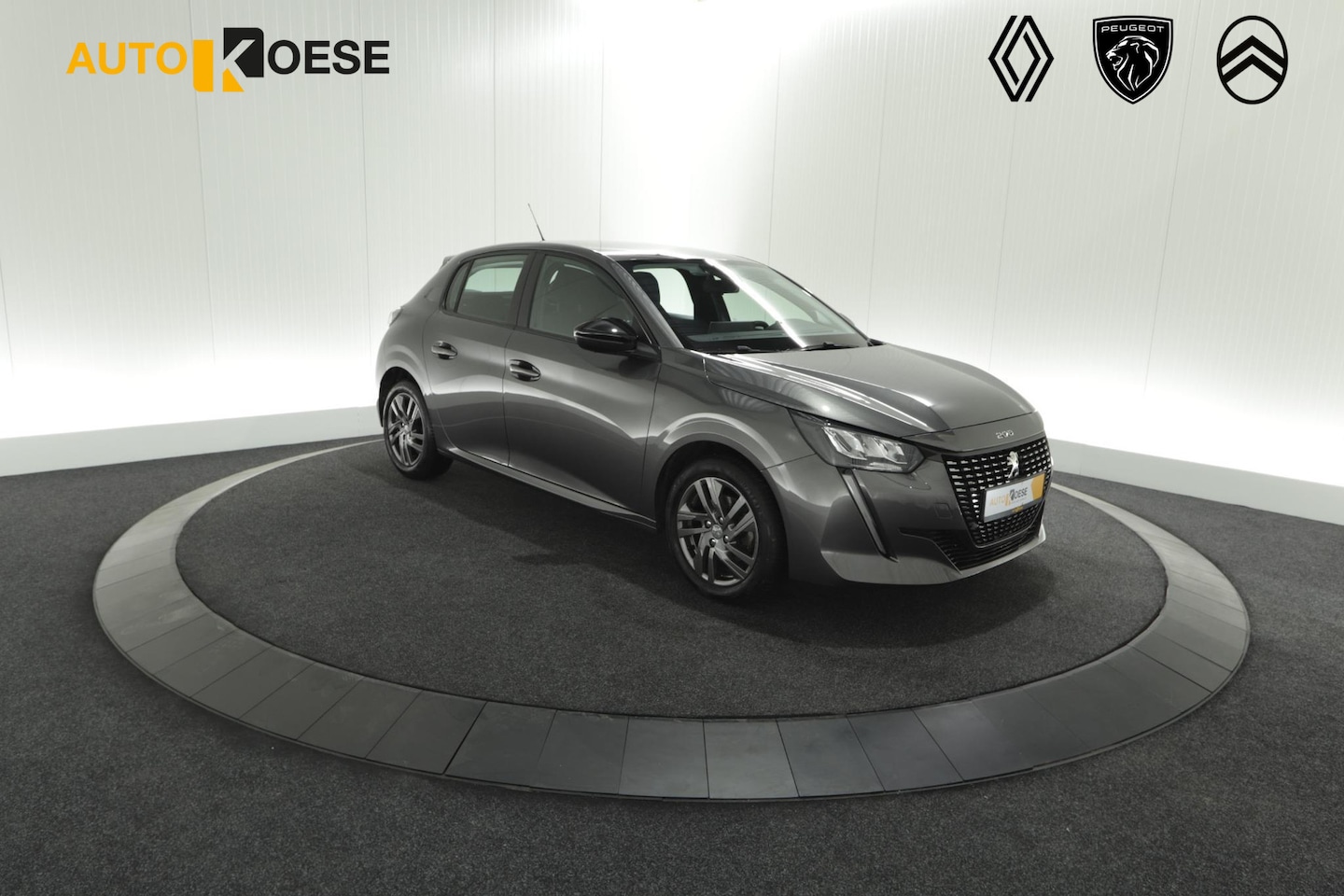 Peugeot 208 - PureTech 102 EAT8 Active | Parkeersensoren | Navigatie | Apple CarPlay - AutoWereld.nl