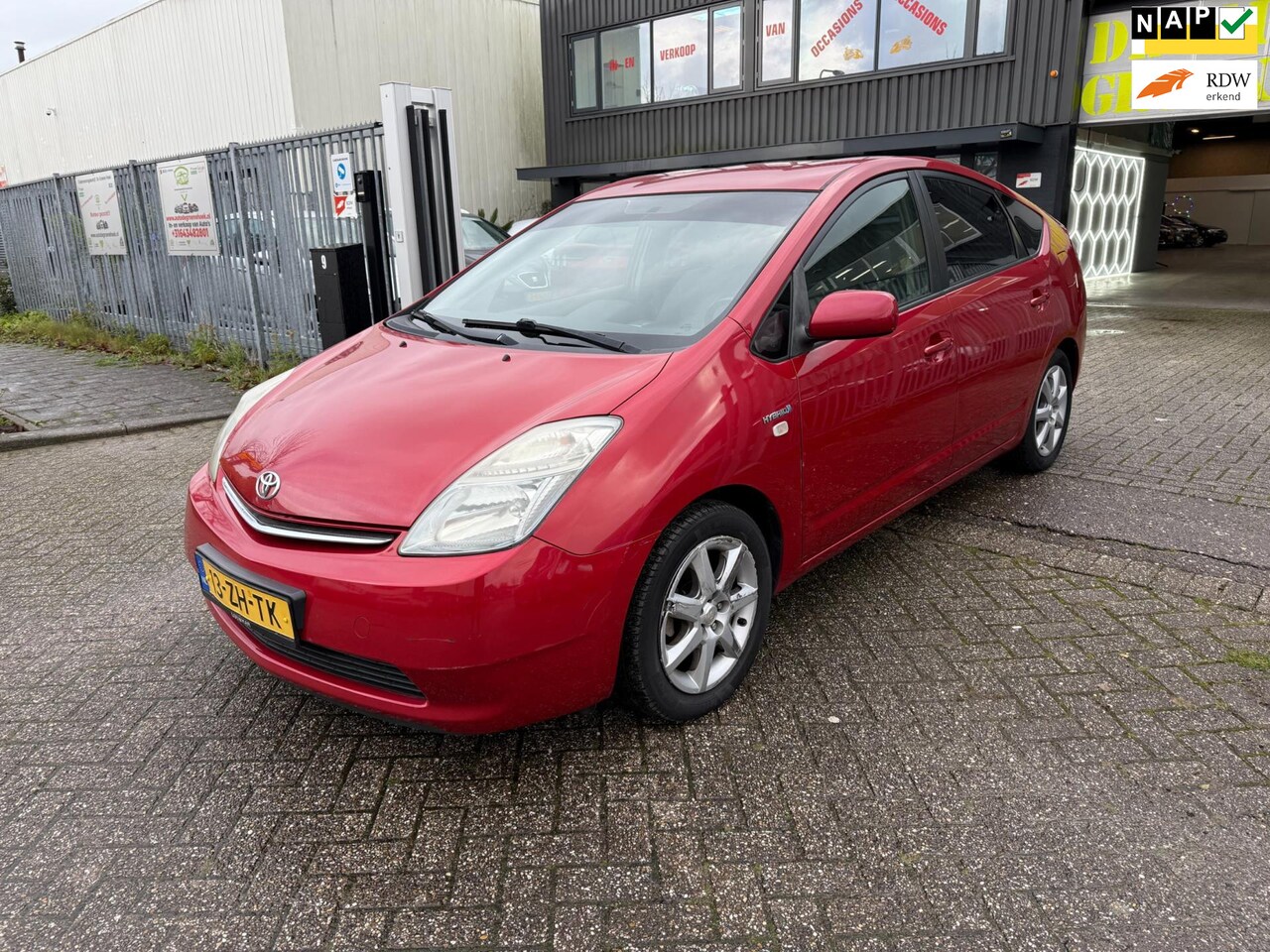 Toyota Prius - 1.5 VVT-i Comfort l Hybride l AUTOMAAT - AutoWereld.nl