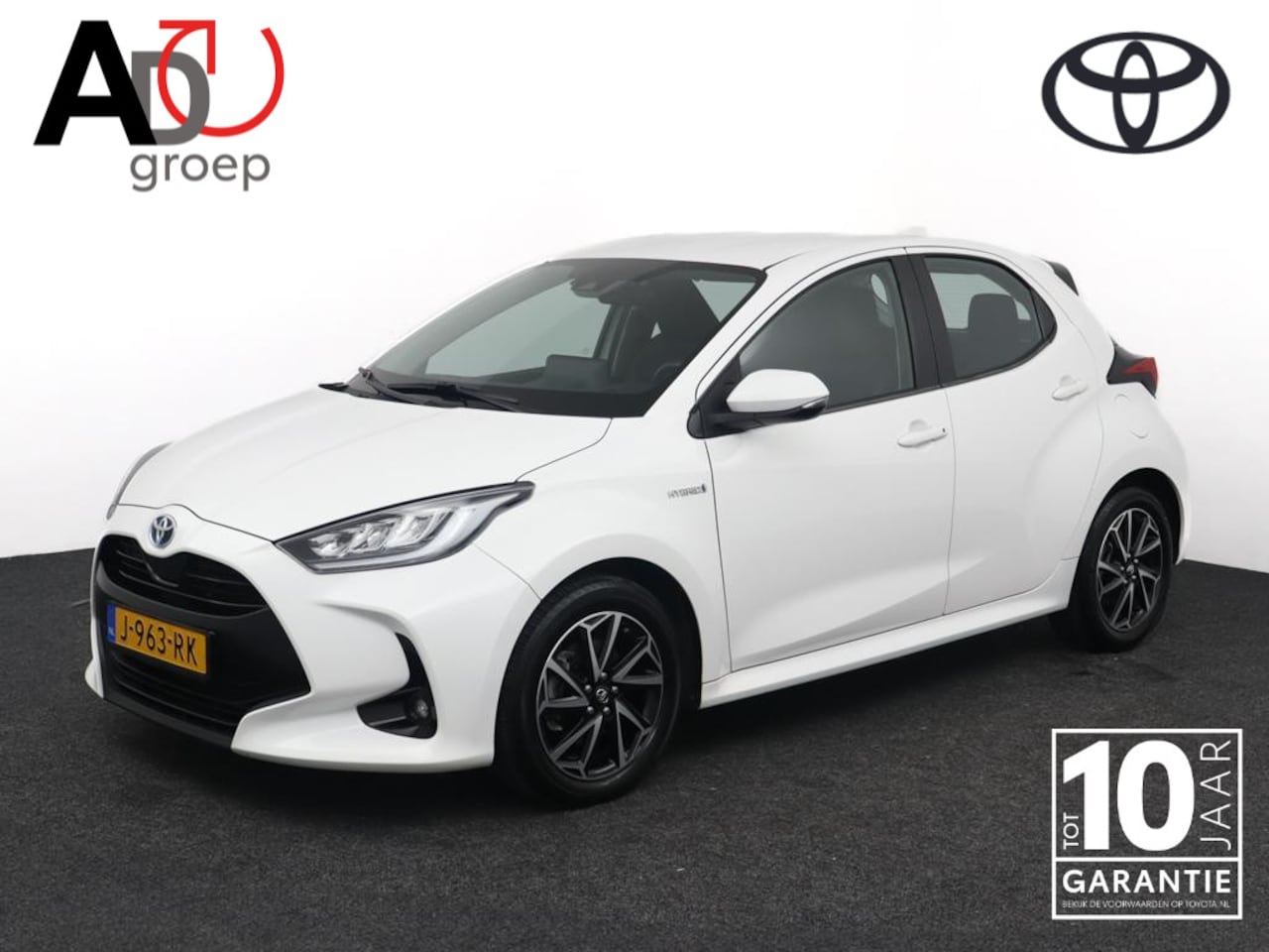 Toyota Yaris - 1.5 Hybrid First Edition | Apple carplay/Android auto | Lichtmetalen velgen | Keyless entr - AutoWereld.nl