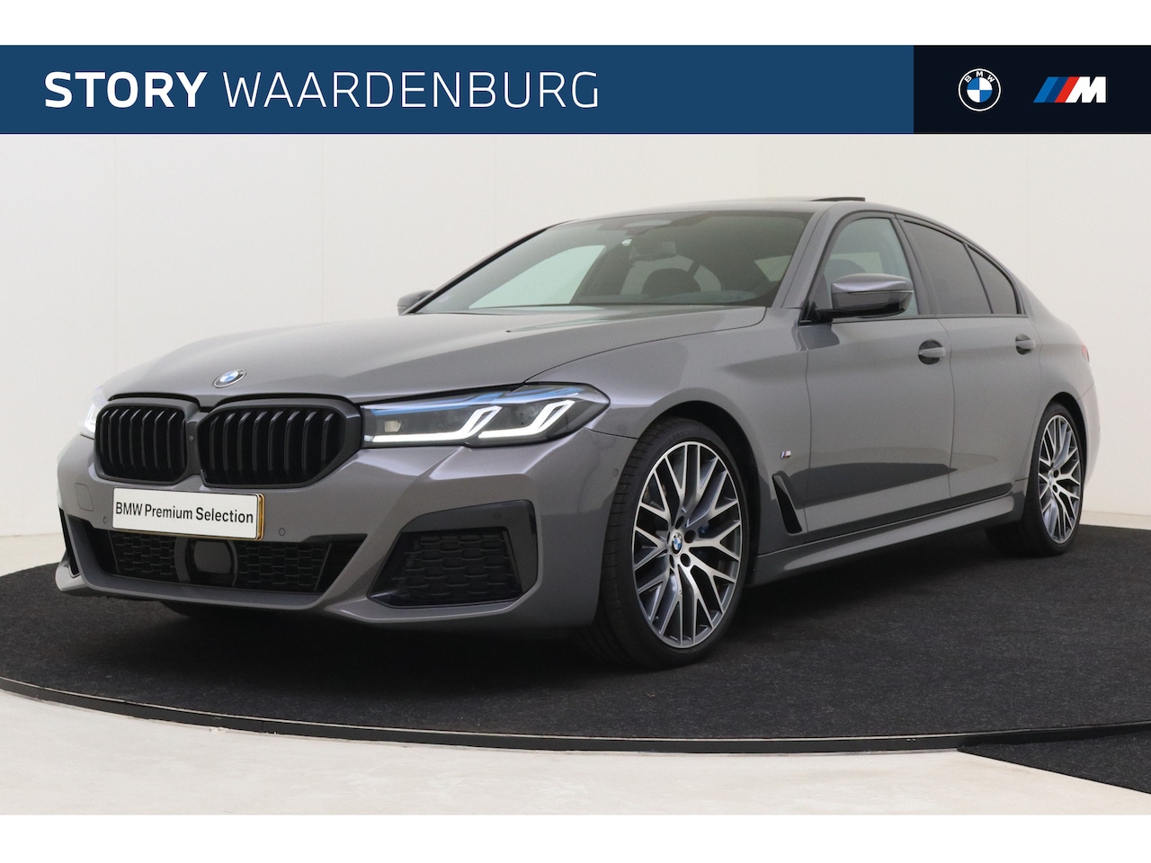 BMW 5-serie - 530i High Executive M Sport Automaat / Schuif-kanteldak / Trekhaak / Stoelverwarming / Dri - AutoWereld.nl