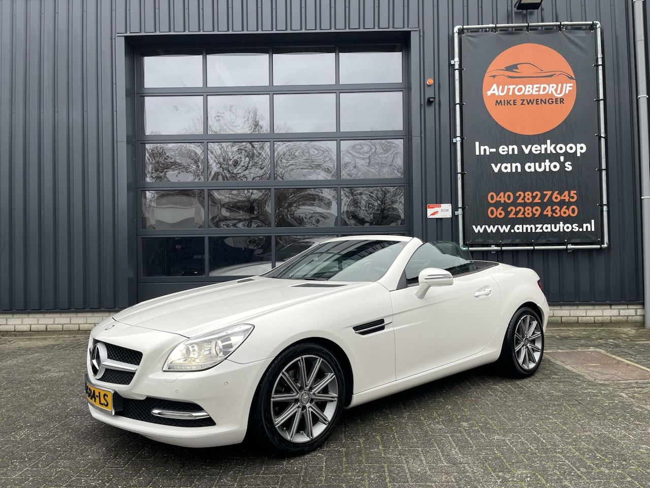 Mercedes-Benz SLK-klasse - 200 AUTOMAAT PANORAMADAK|AIRSCARF|GROOT NAVIGATIE|LEER|XENON|BREEDSET WIELEN - AutoWereld.nl