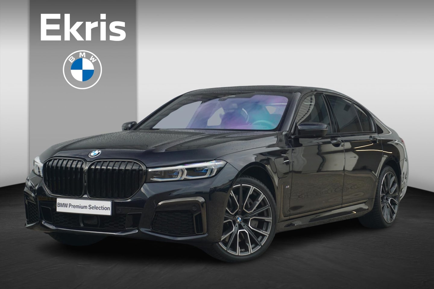 BMW 7-serie - Sedan 745e M Sportpakket High Executive 20'' / Active Steering / Soft Close / Alcantara He - AutoWereld.nl