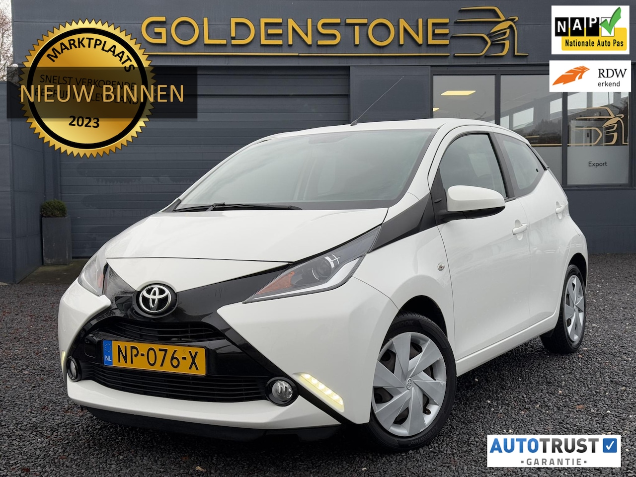 Toyota Aygo - 1.0 VVT-i x-play 2e Eigenaar,Navi,Airco,Cruise,Camera,Elek Ramen,N.A.P,APK tot 03-2025 - AutoWereld.nl