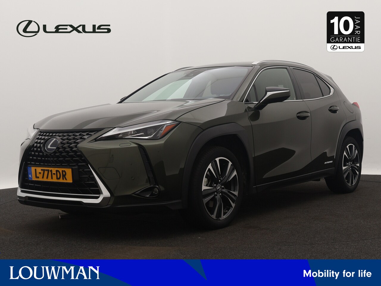 Lexus UX - 250h Preference Line | Navigatie | Camera | LM velgen | Parkeersensoren | - AutoWereld.nl