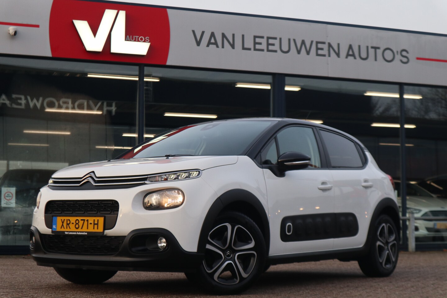 Citroën C3 - 1.2 PureTech S&S Feel Edition | Navigatie | Apple CarPlay | Cruise Control | - AutoWereld.nl