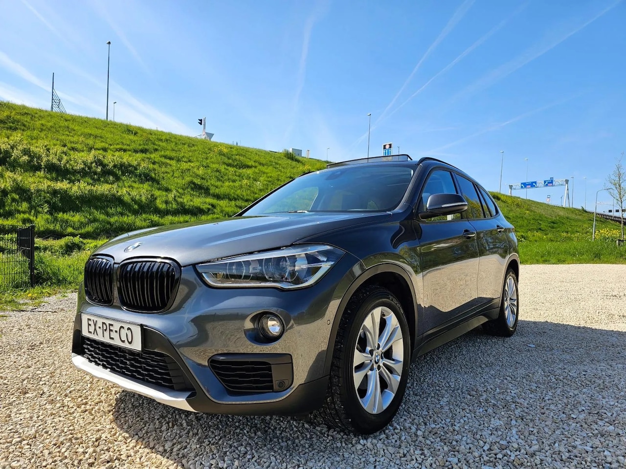 BMW X1 - SDrive18i 2019 PANORAMADAK/ CAMERA - AutoWereld.nl