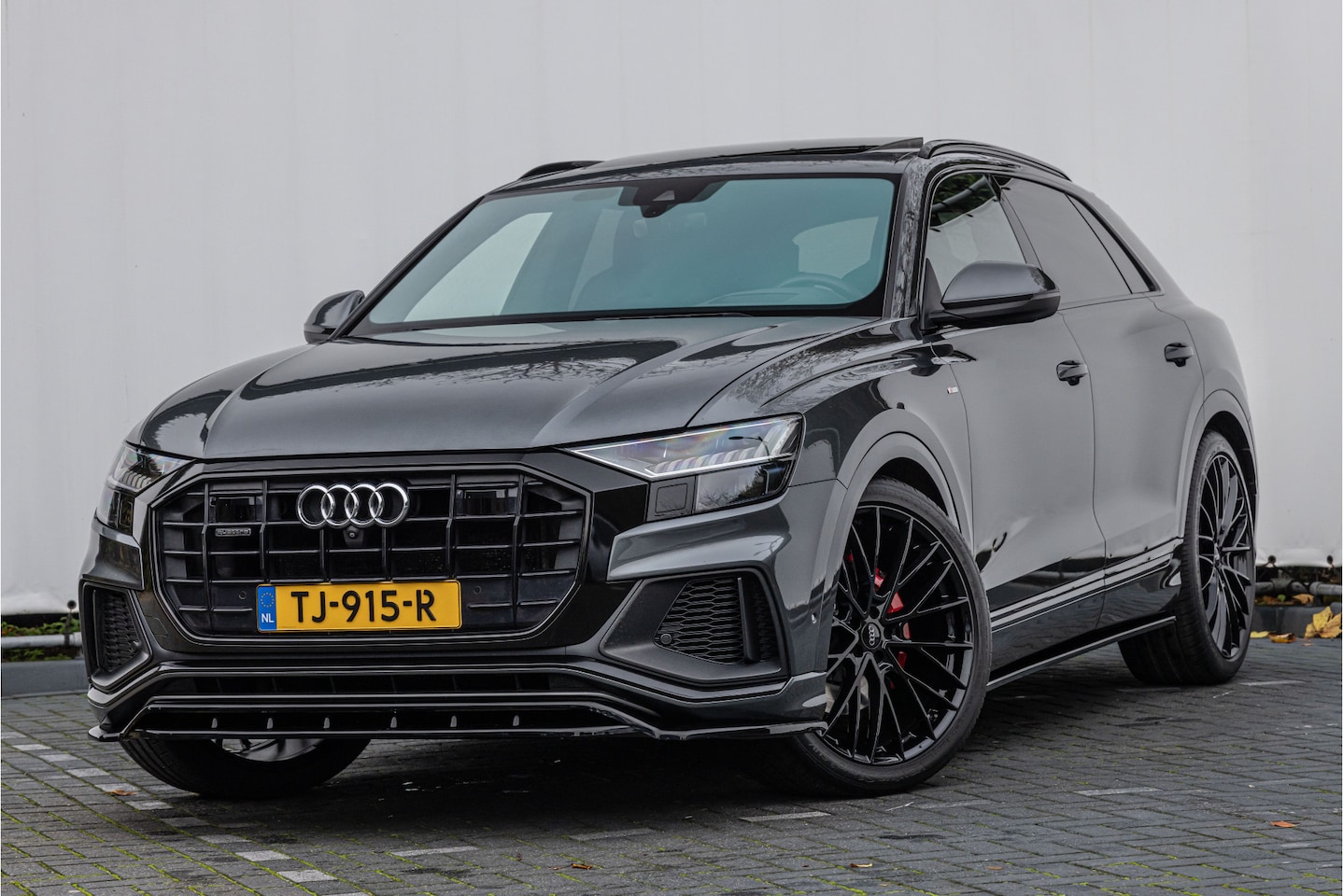 Audi Q8 - 50 TDI 286pk Quattro S-line S-stoelen 4-wielsturing HuD ACC B&O 22'' - AutoWereld.nl