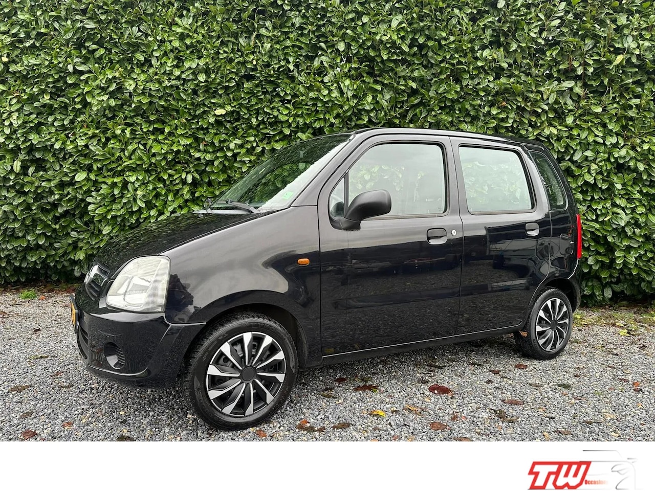 Opel Agila - 1.2 Essentia | NWE APK | HOGE INSTAP | STUURBEKR - AutoWereld.nl