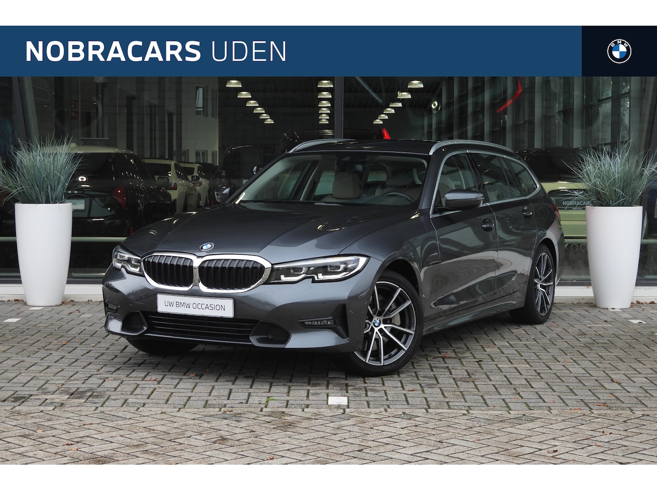 BMW 3-serie Touring - 330i High Executive Sport Line Automaat / Sportstoelen / LED / Live Cockpit Professional / - AutoWereld.nl