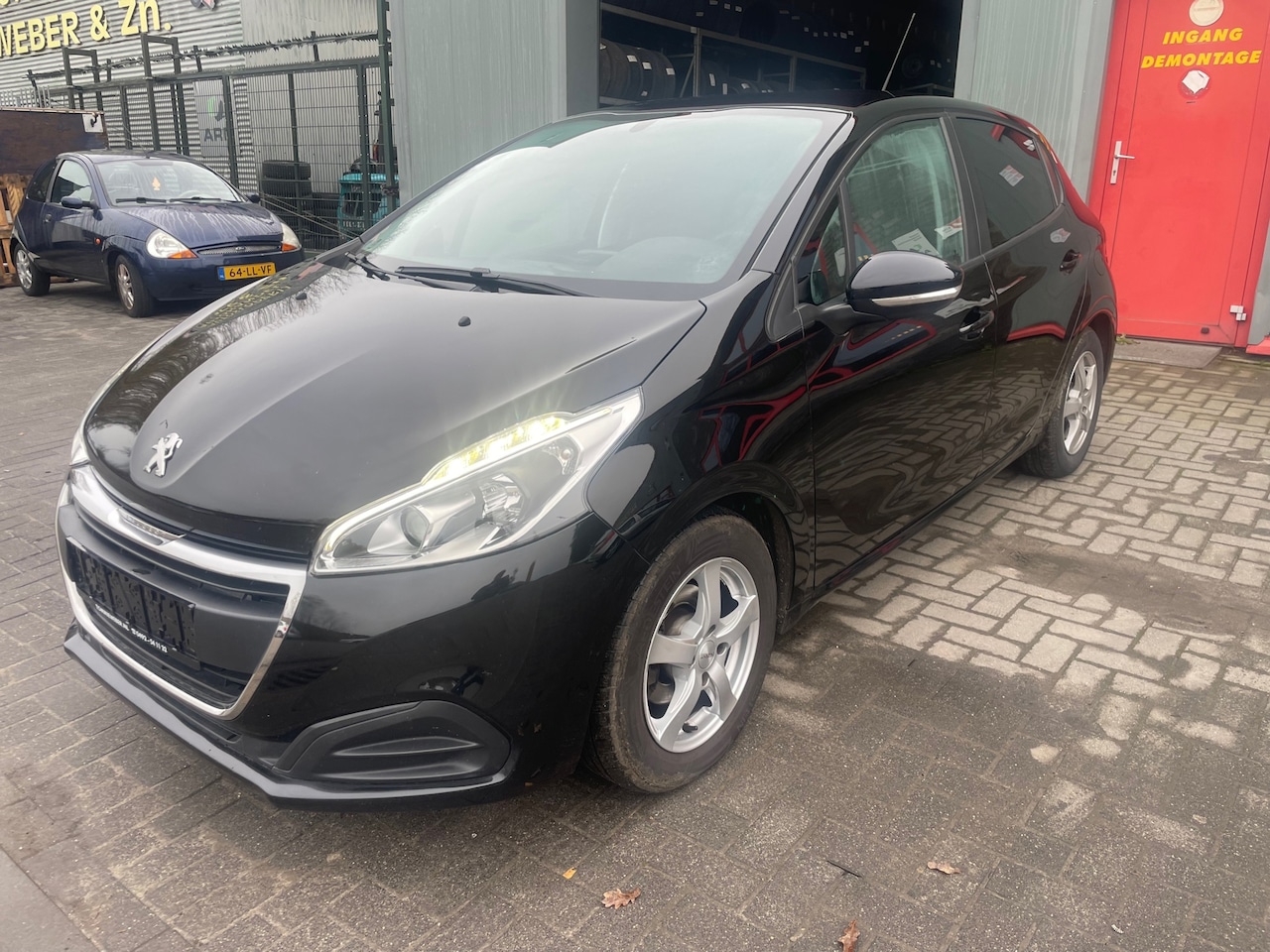 Peugeot 208 - 1.2 PureTech Active 1.2 PureTech Active - AutoWereld.nl