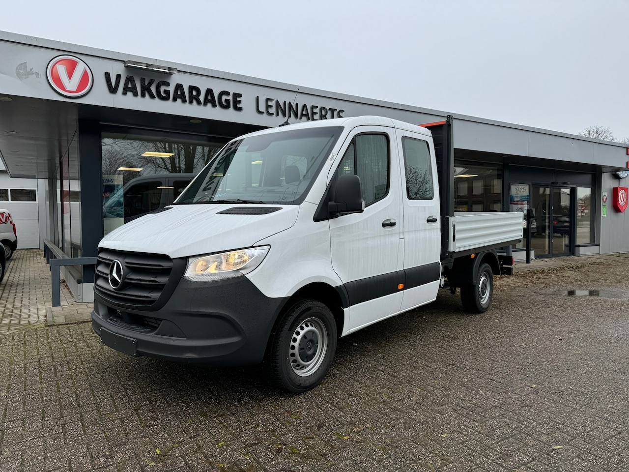 Mercedes-Benz Sprinter - 317 CDI 170 pk, rwd, wb 366,5 PickUp dubbele cabine, navi, tacho, cruise, all season, mbux - AutoWereld.nl