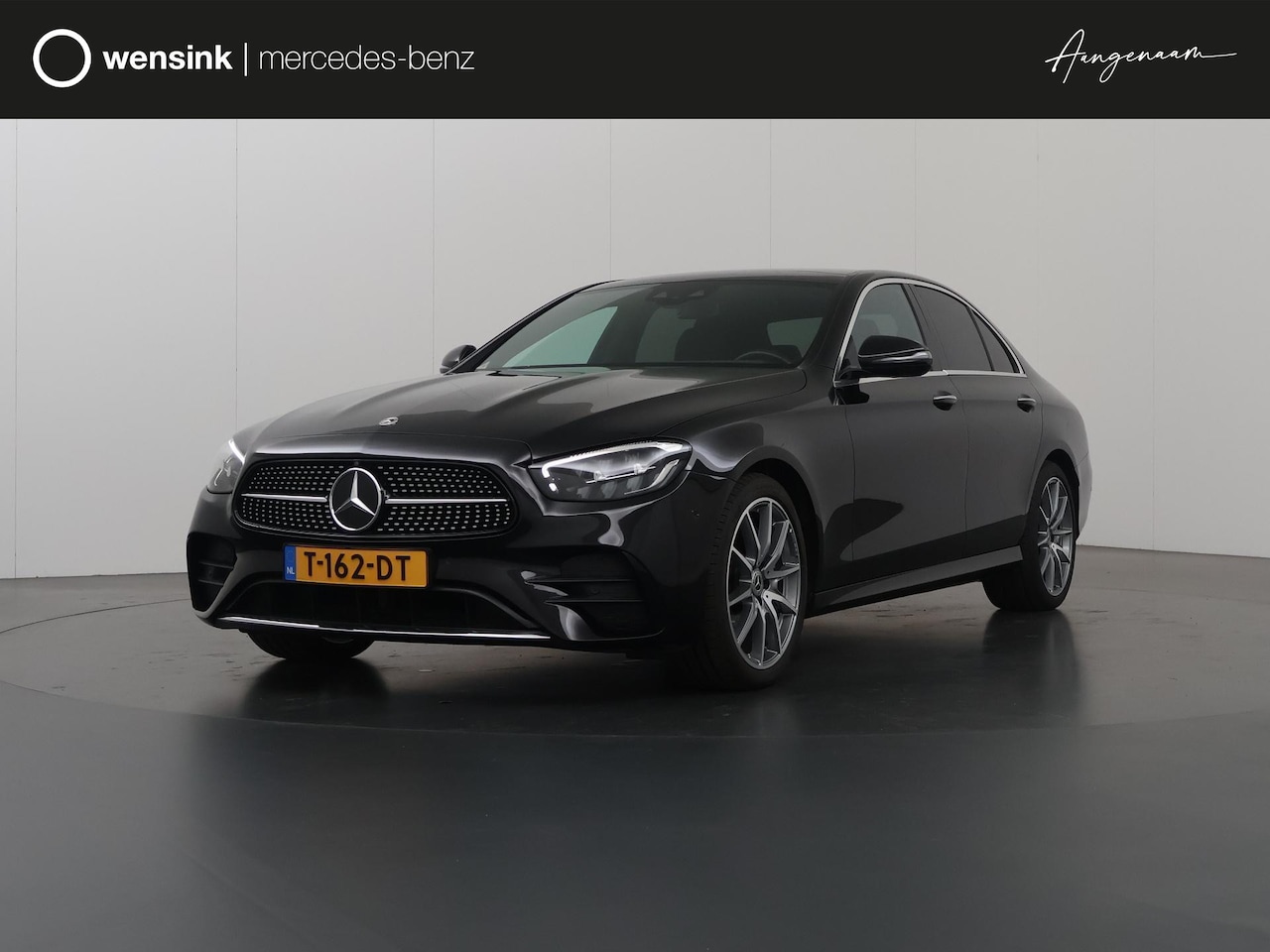 Mercedes-Benz E-klasse - 200 AMG Line | Panoramadak | Burmester | Memory | Head-up display | 19" lichtmetalen velge - AutoWereld.nl