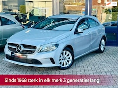 Mercedes-Benz A-klasse - 180 Ambition AUTOMAAT Navi l Camera l Cruise l PDC l Stoelverwarming l PDC 1e eigenaar l D