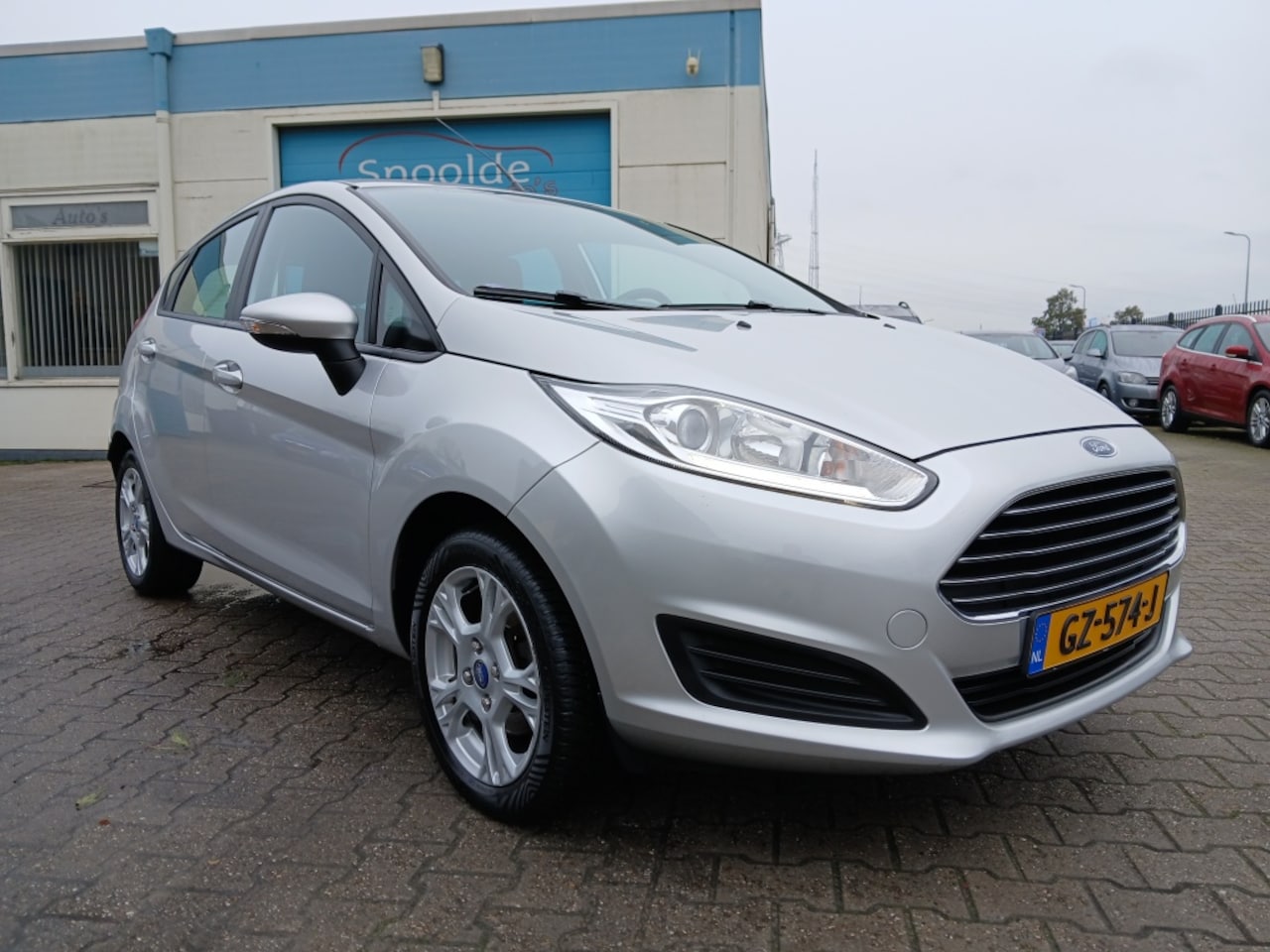 Ford Fiesta - 1.0 172.000Km Nap/Dealer onderhouden/Navigatie - AutoWereld.nl