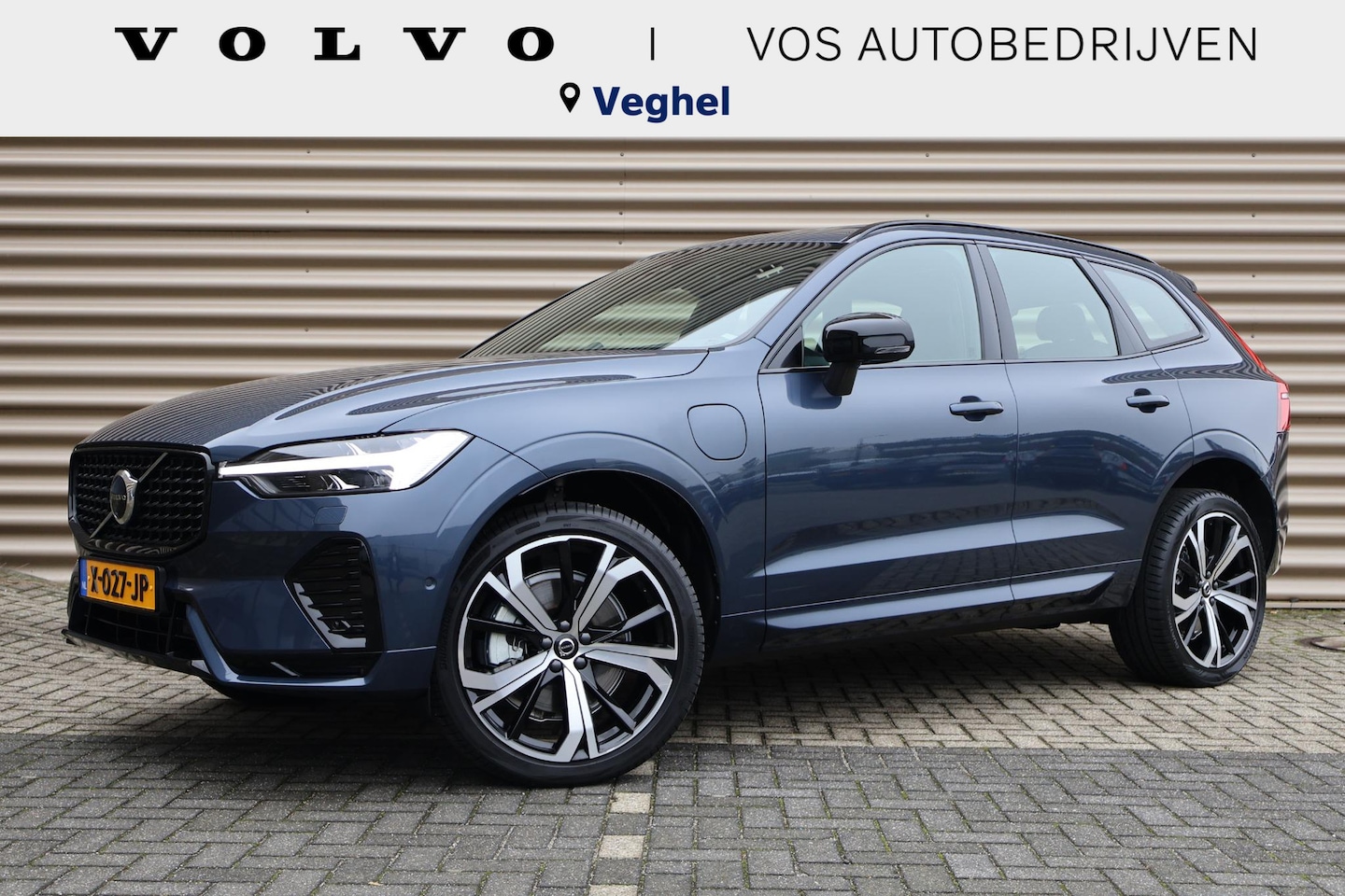 Volvo XC60 - Recharge T8 AWD Ultimate Dark | Luchtvering | Trekhaak - AutoWereld.nl