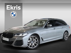 BMW 5-serie Touring - 530e xDrive M Sportpakket | Driving Assistant | Comfort Access pakket