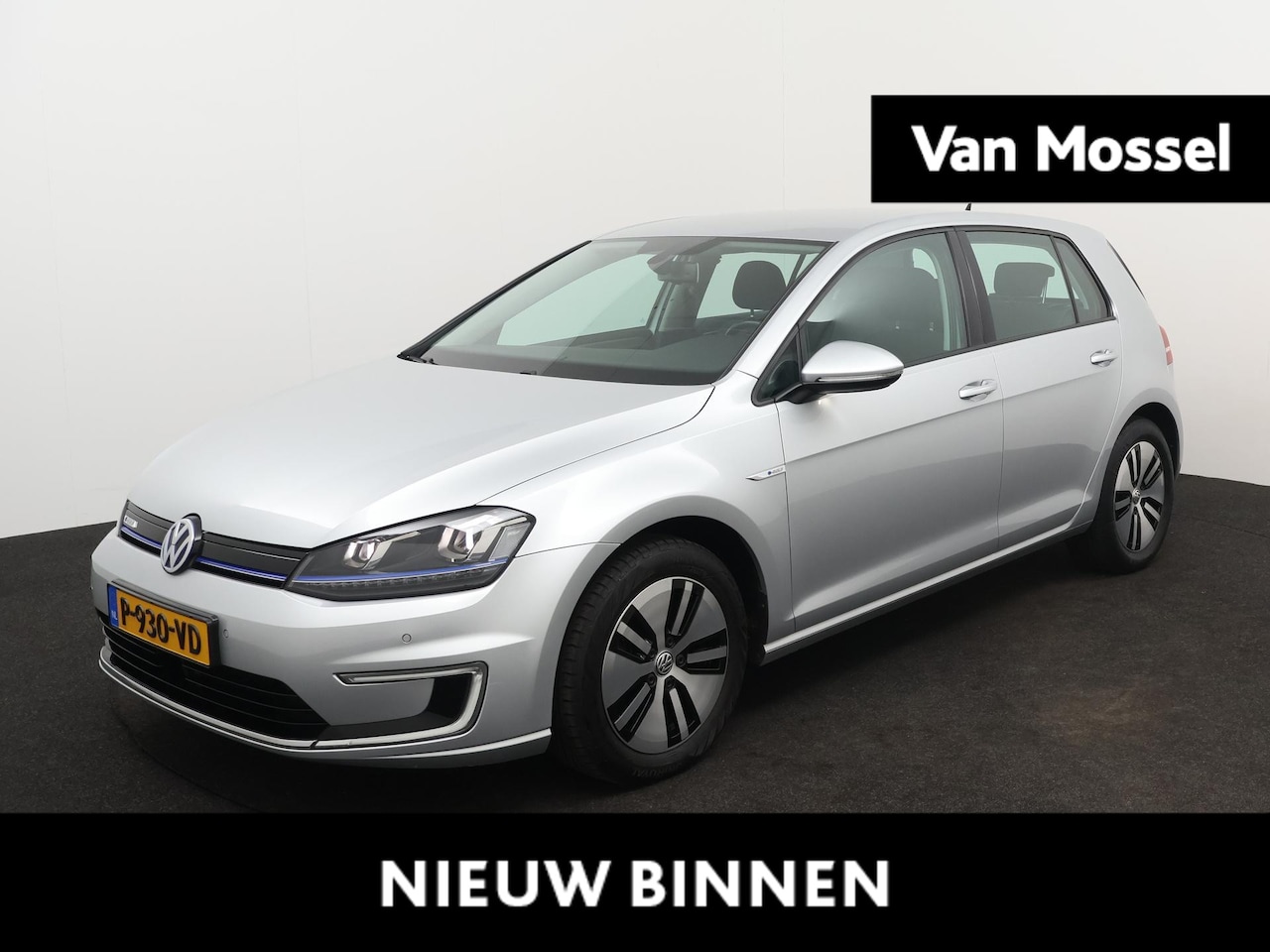 Volkswagen e-Golf - e-Golf | NAVIGATIE | CLIMATE CONTROL | STOELVERWARMING | ADAPTIVE CRUISE CONTROL | PARKEER - AutoWereld.nl