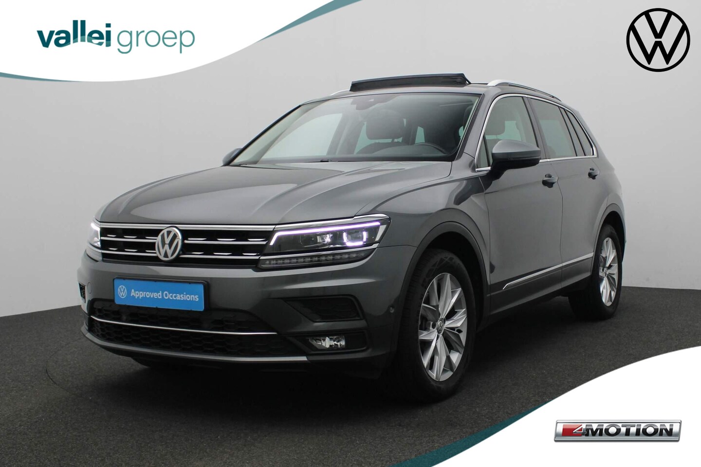 Volkswagen Tiguan - 1.4 TSI 150PK DSG 4Motion Highline | Pano | Trekhaak | Camera | Stoelverwarming | Navi | A - AutoWereld.nl